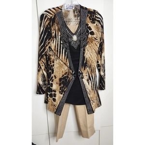 KOKOMO Sparkly Dressy Top size small